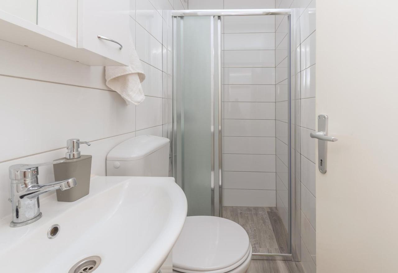 Apartment Strawberry Makarska Dış mekan fotoğraf