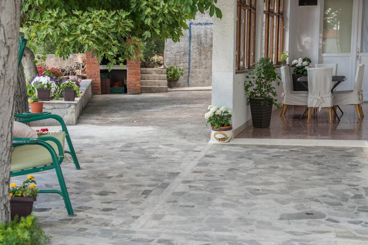 Apartment Strawberry Makarska Dış mekan fotoğraf